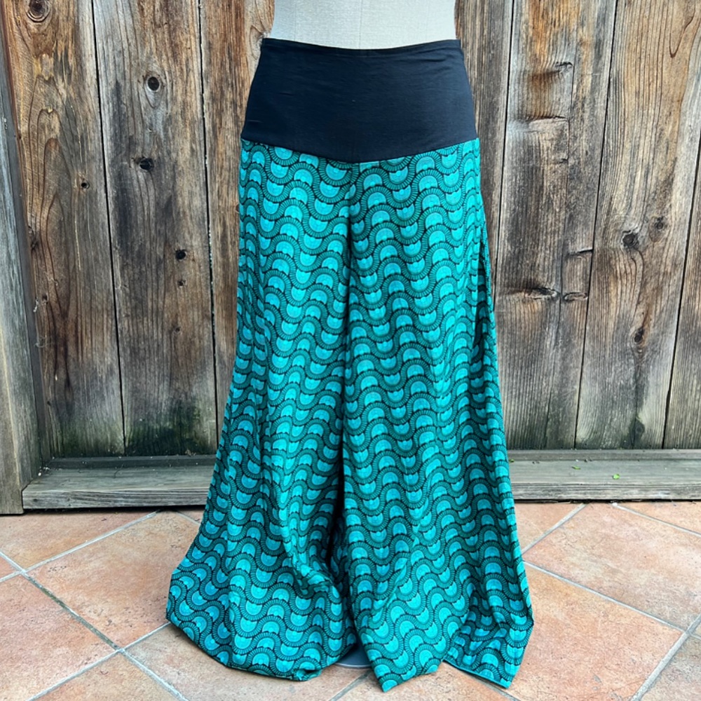 NWOT Ethnic Palazzo Pants